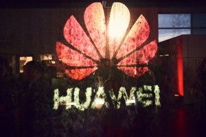 Huawei 3 (Medium)